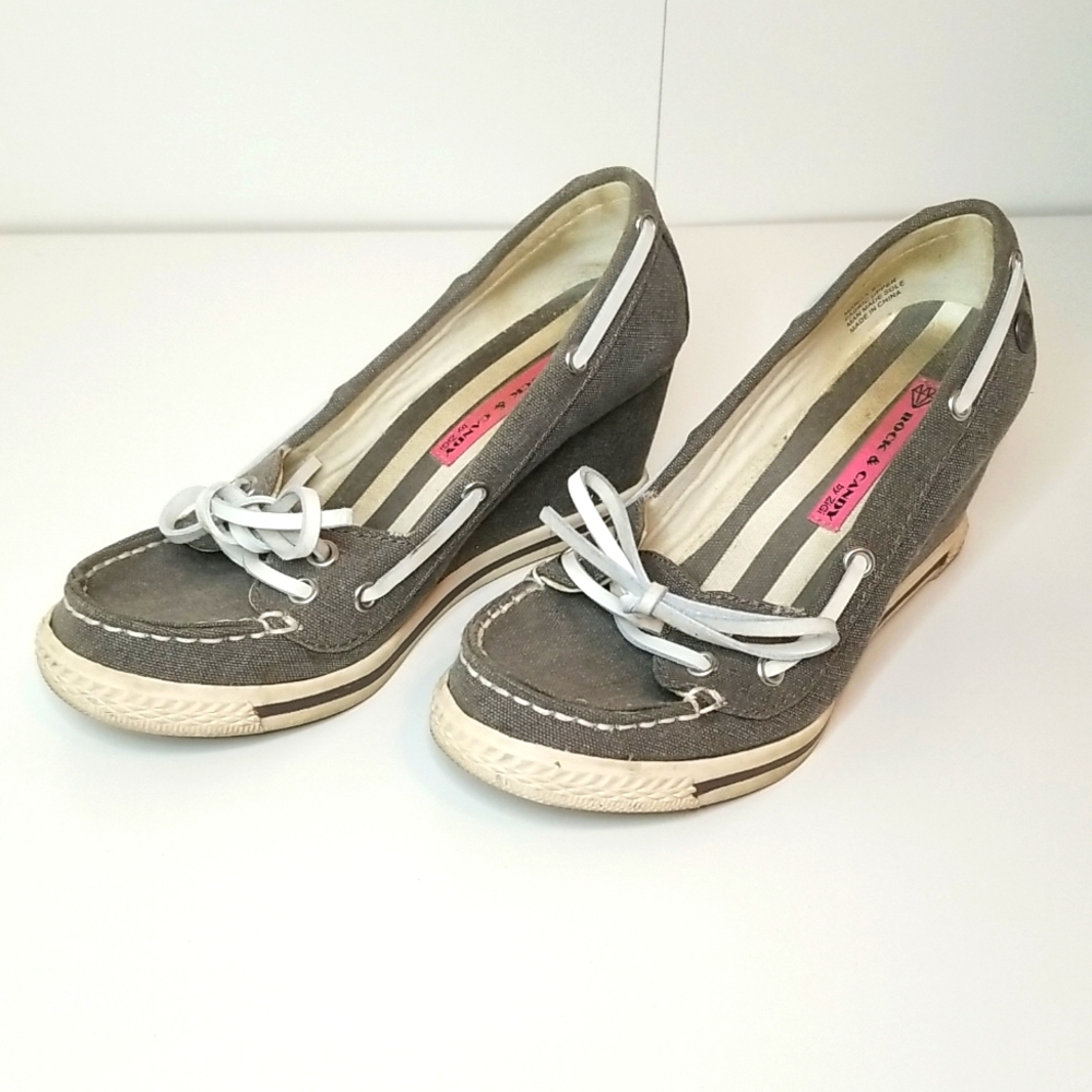 Rock & Candy Gray Wedges
